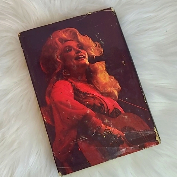 Vintage 1970s 70s Dolly Parton Life Story Memoir Hardback Book Country Music - Picture 6 of 15